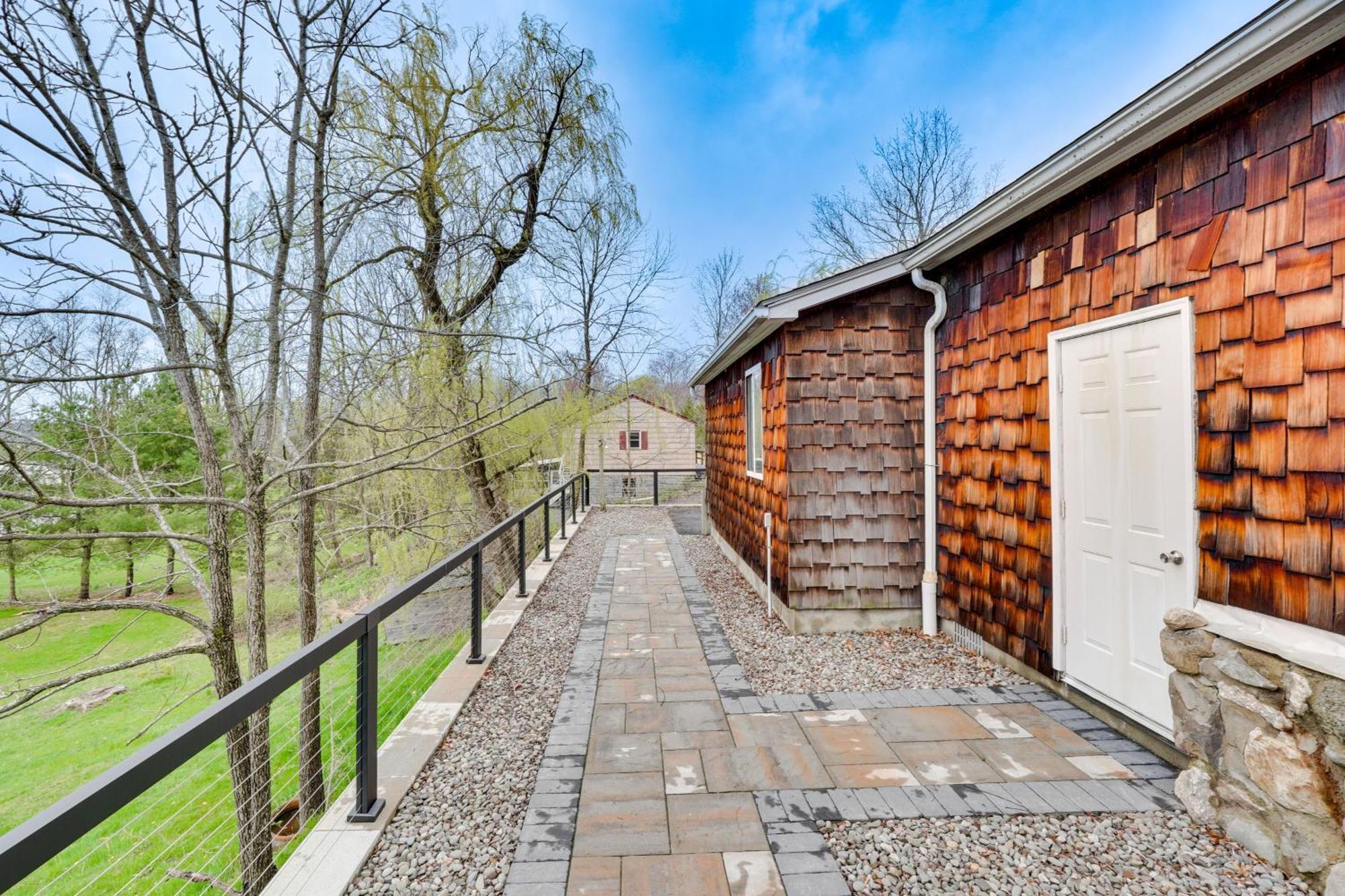 ניו פאלץ Cozy Upstate Studio With Walkill River Views! מראה חיצוני תמונה